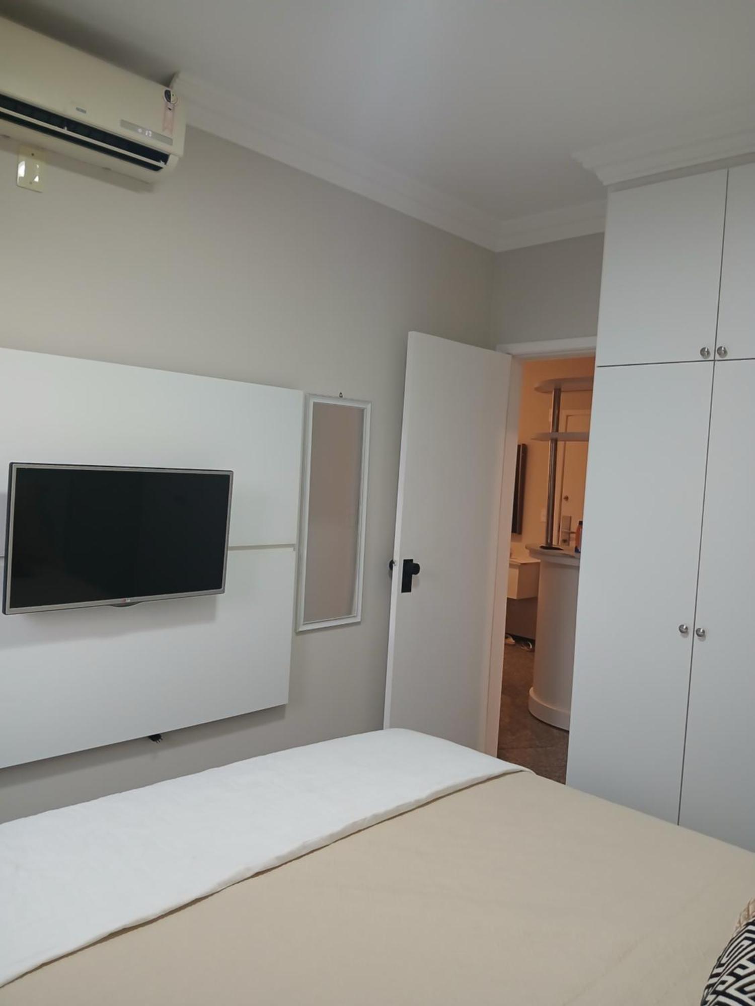 Flat Saint Martin 1807 3*